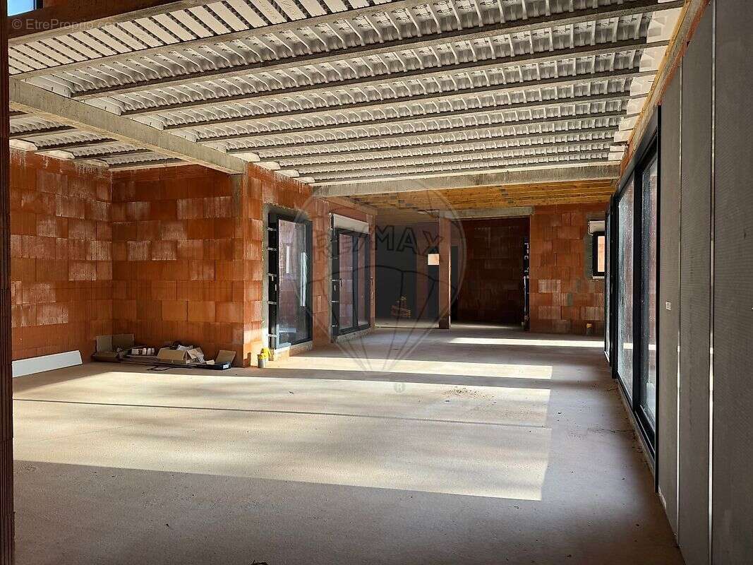 Maison à LES MATHES