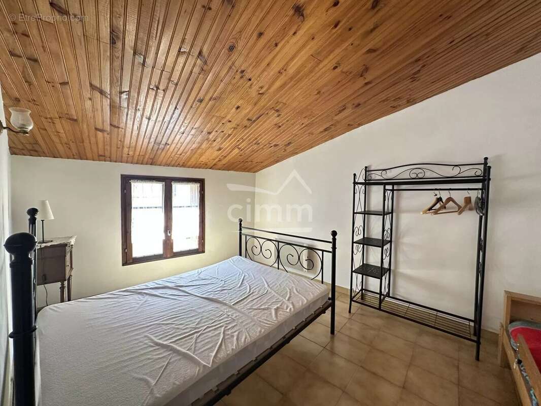 Appartement à LA ROCHEGIRON