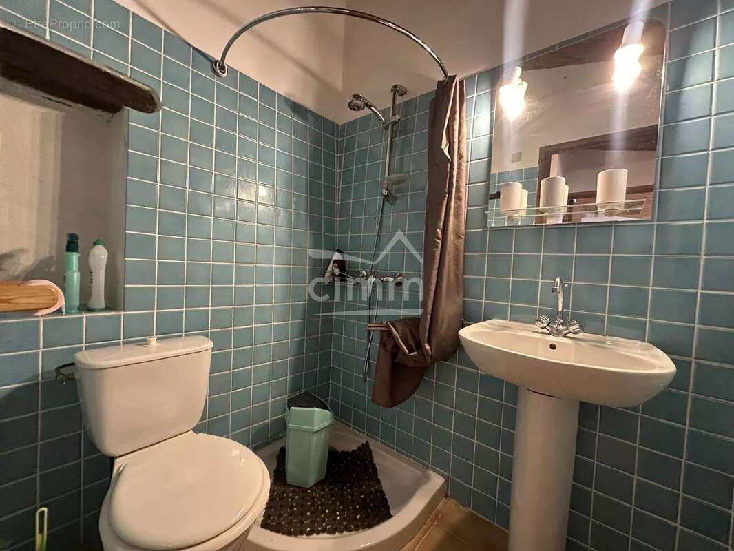 Appartement à LA ROCHEGIRON