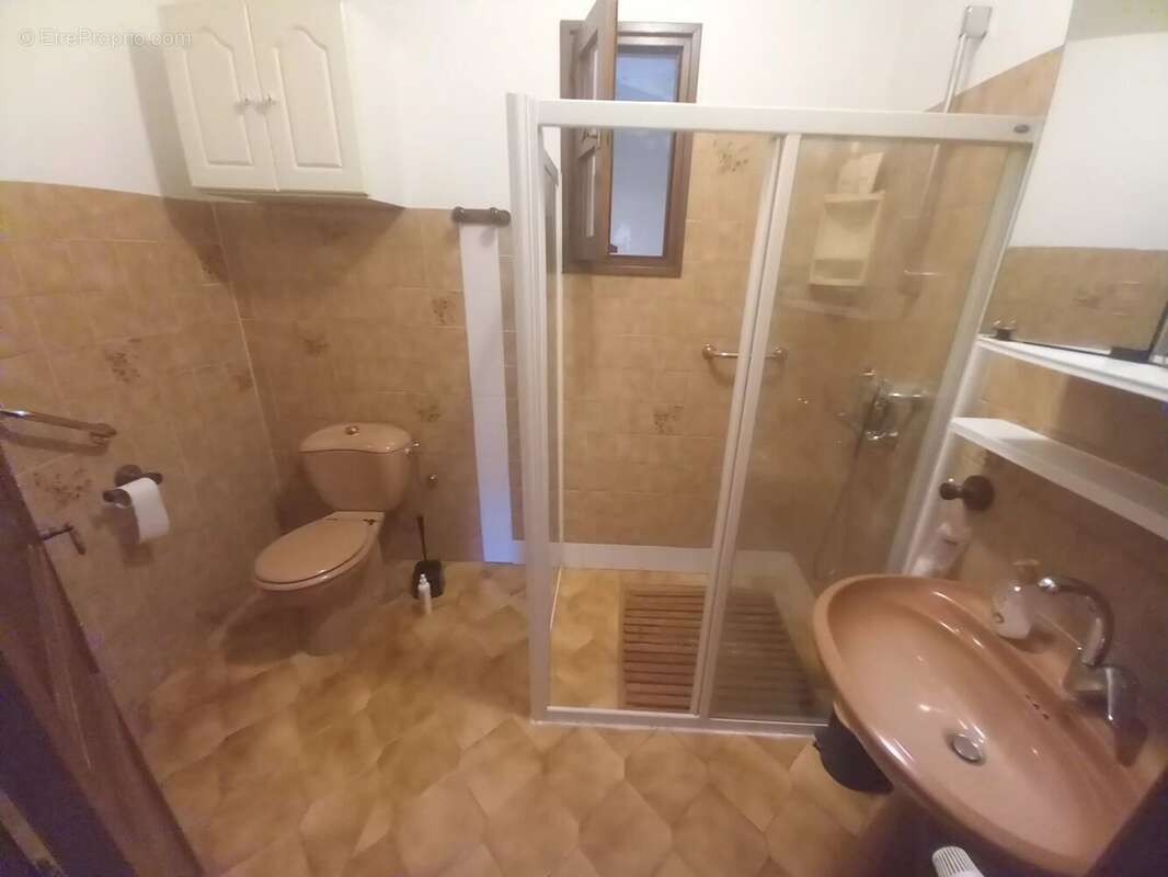 Maison à PUGET-THENIERS