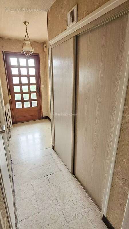 Maison à DEMOUVILLE