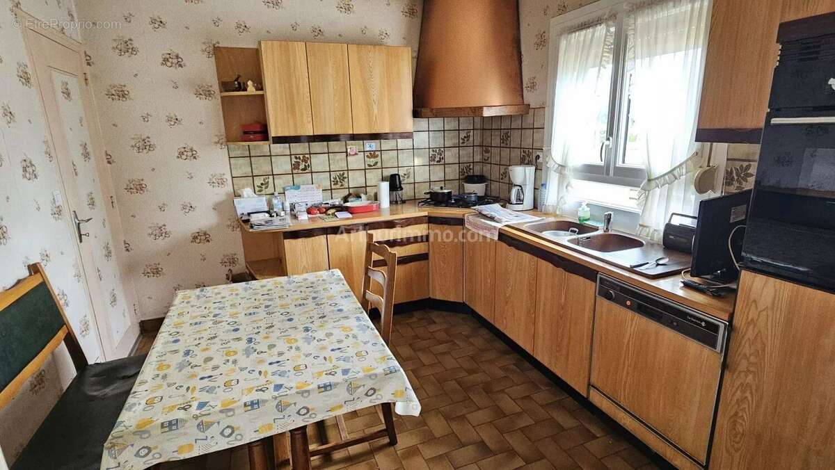 Maison à DEMOUVILLE