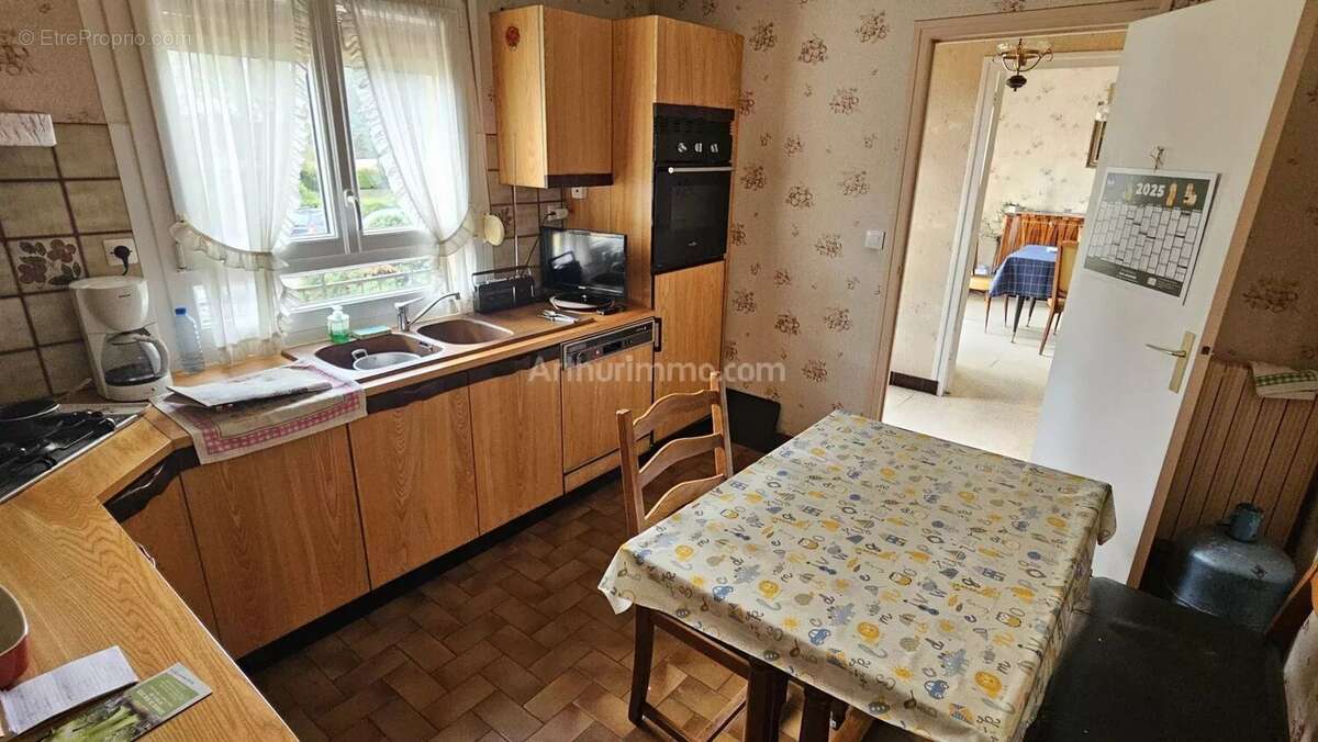 Maison à DEMOUVILLE