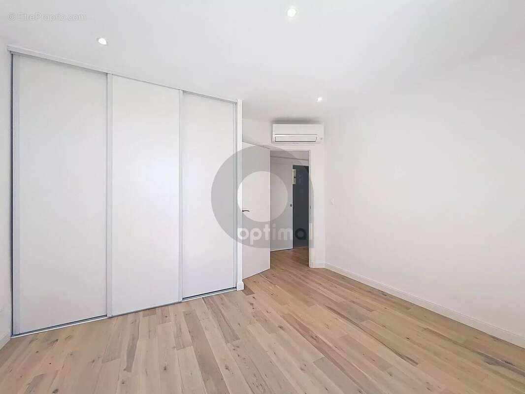 Appartement à ROQUEBRUNE-CAP-MARTIN