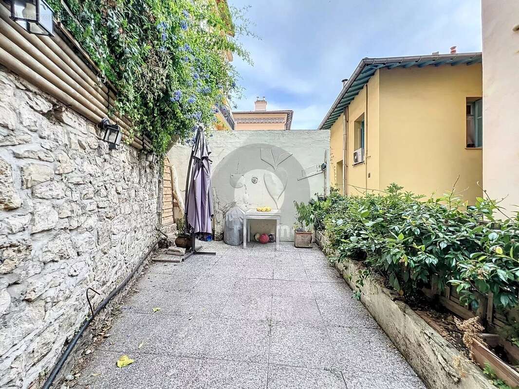 Appartement à MENTON
