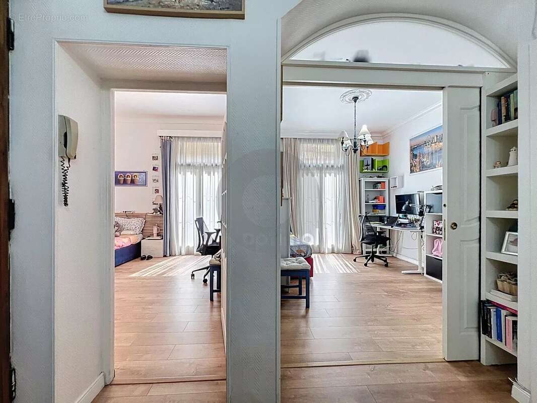 Appartement à MENTON