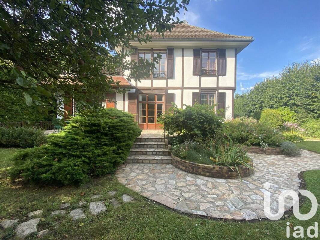 Photo 1 - Maison à NOYON