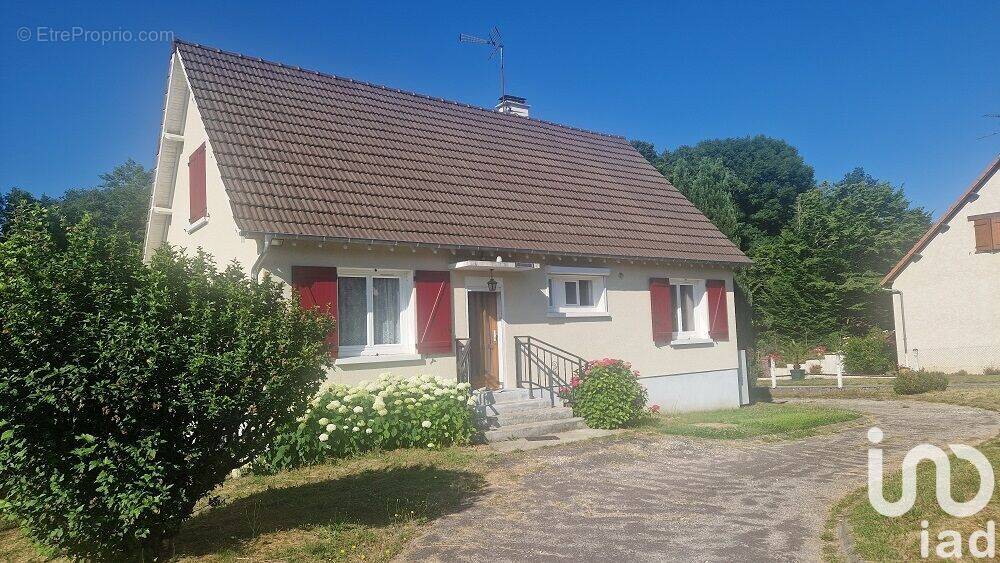 Photo 1 - Maison à TOUCY