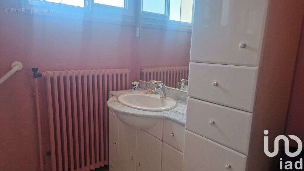 Photo 7 - Maison à TOUCY