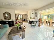 Photo 1 - Maison à SUCY-EN-BRIE