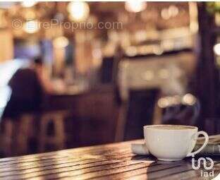 Photo 4 - Commerce à CHENNEVIERES-SUR-MARNE