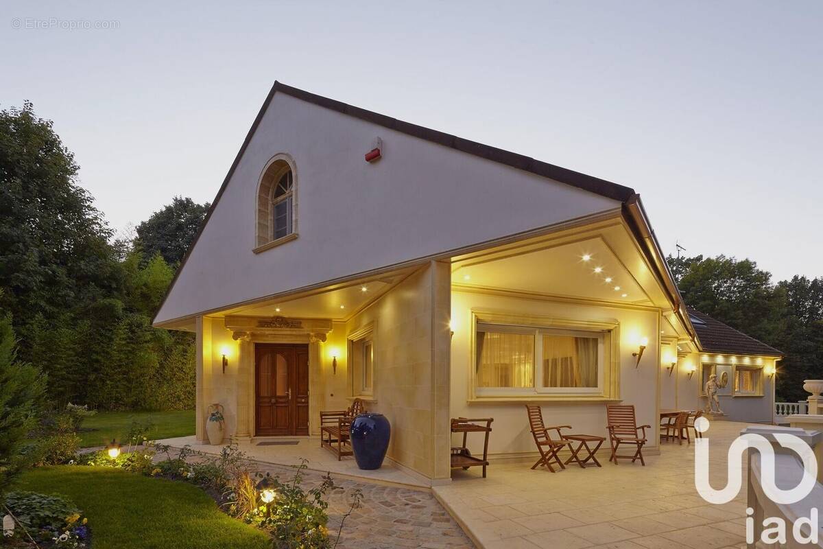 Photo 1 - Maison à MAGNY-LE-HONGRE