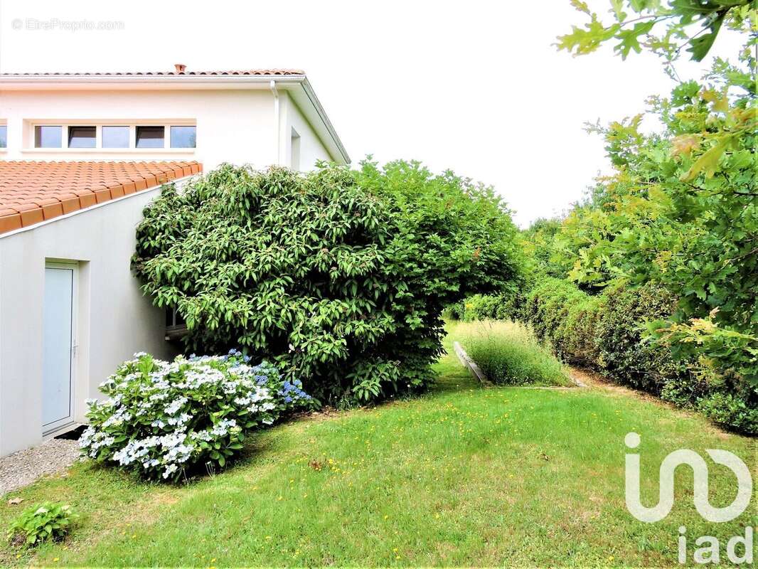 Photo 7 - Maison à ROUZEDE