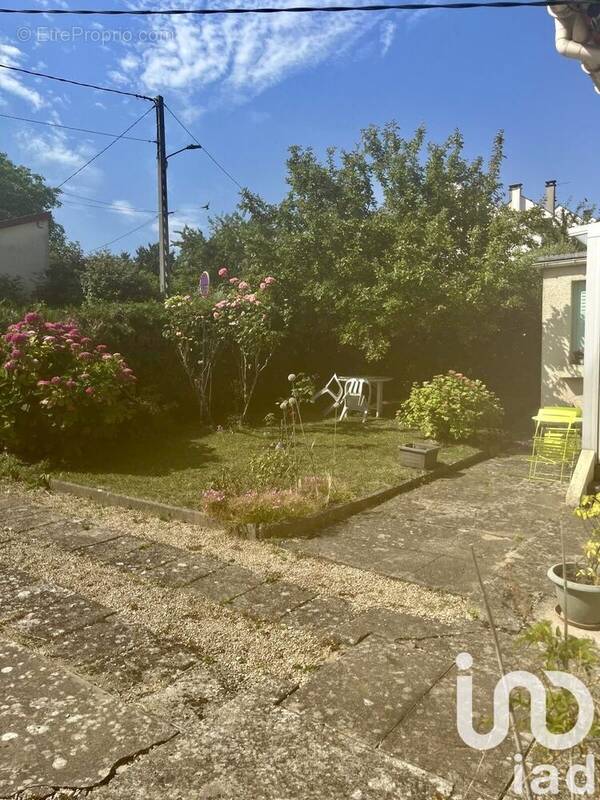 Photo 1 - Maison à VILLENEUVE-LE-ROI