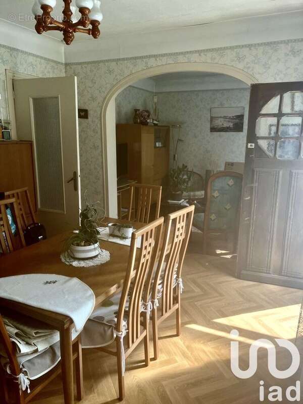 Photo 5 - Maison à VILLENEUVE-LE-ROI