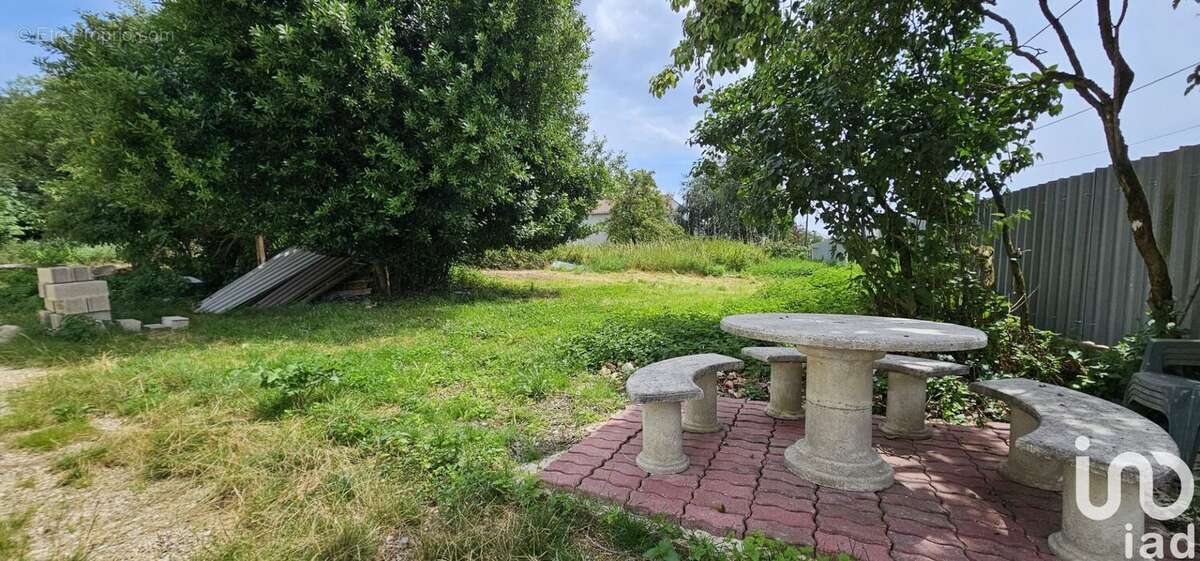 Photo 5 - Maison à NOGENT-L&#039;ARTAUD