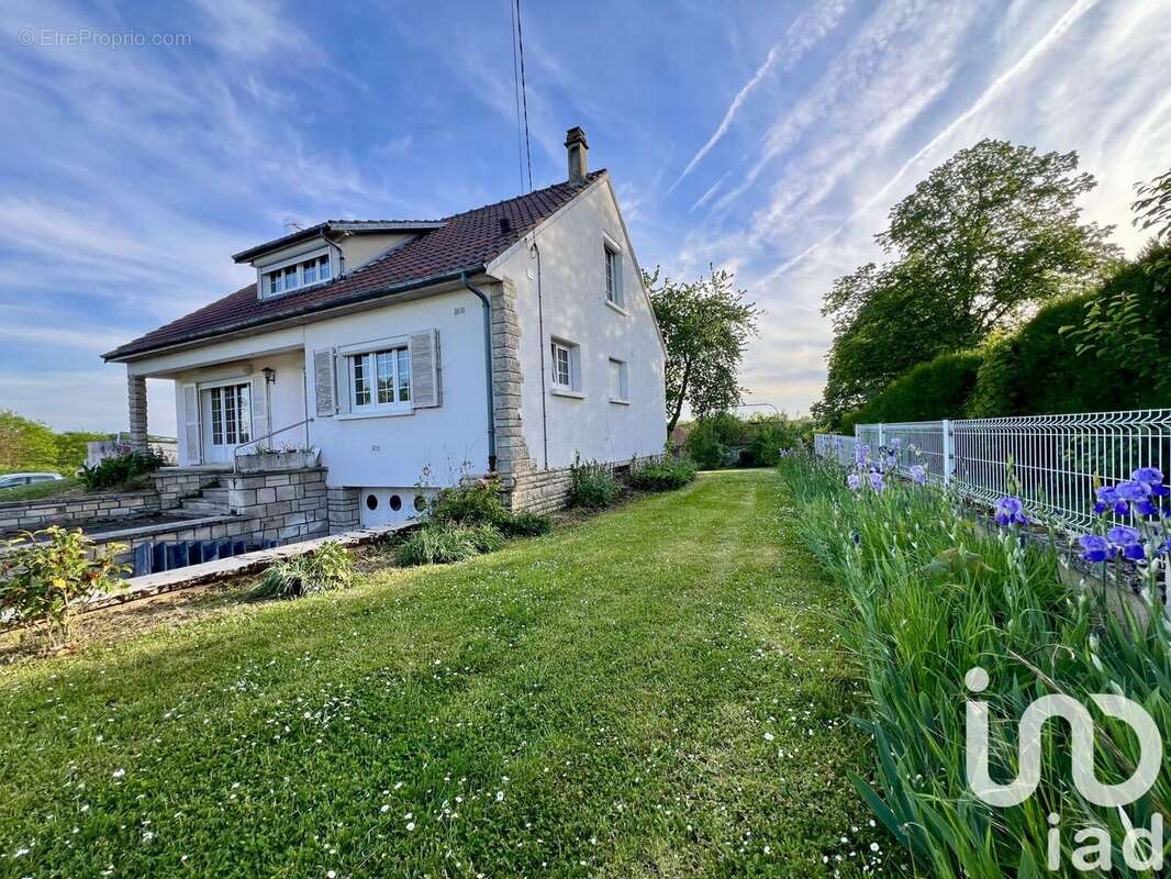 Photo 2 - Maison à SOISSONS