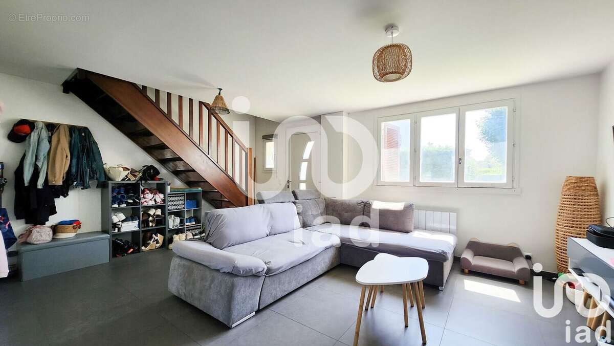 Photo 3 - Maison à OZOIR-LA-FERRIERE