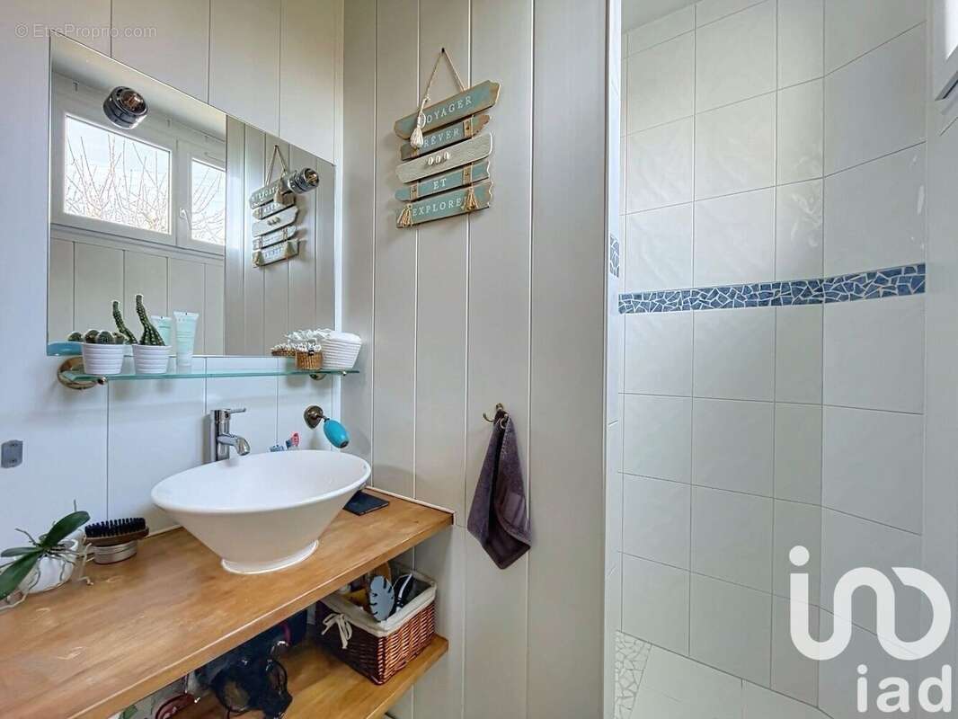 Photo 9 - Maison à SARTROUVILLE