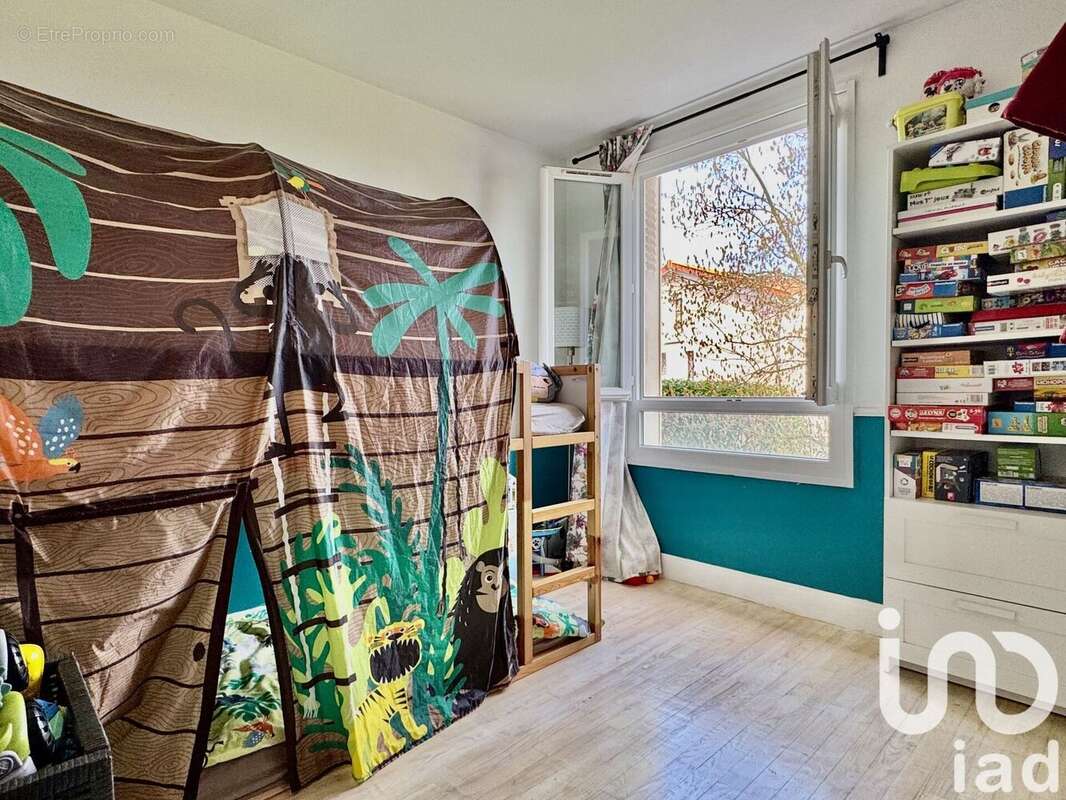 Photo 6 - Appartement à RUEIL-MALMAISON