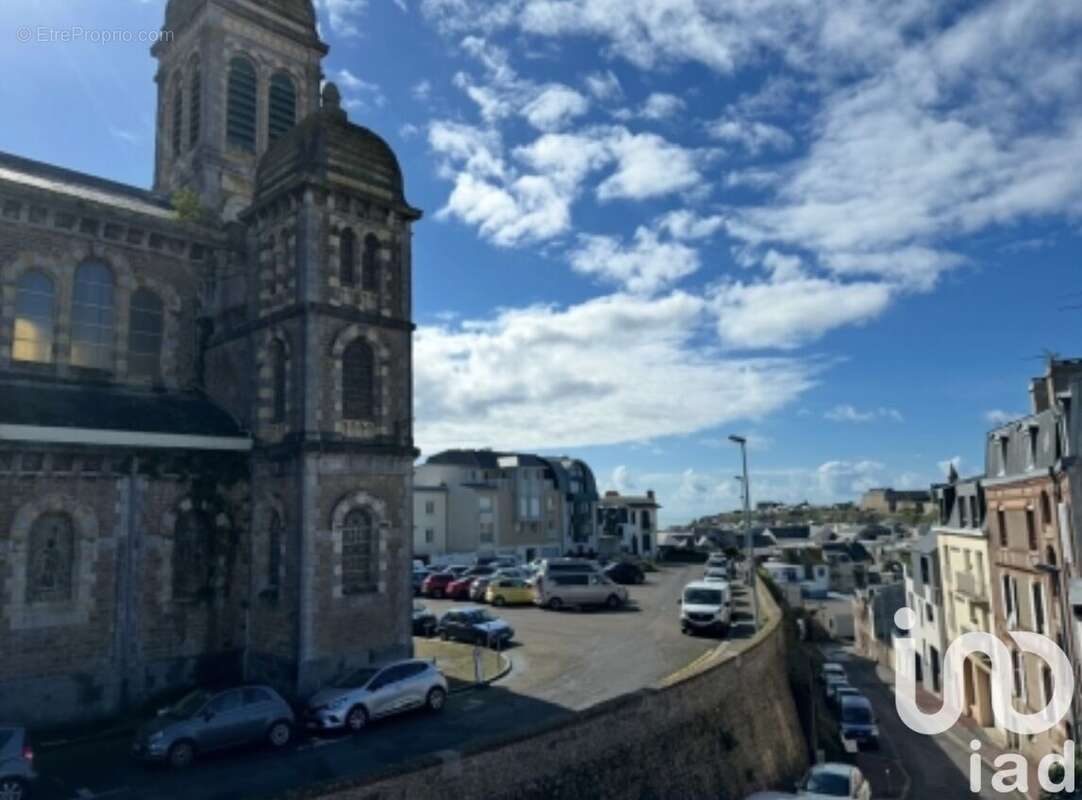 Photo 2 - Parking à GRANVILLE