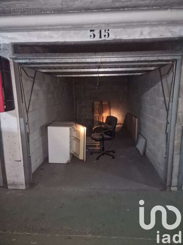 Photo 2 - Parking à NEUILLY-SUR-MARNE