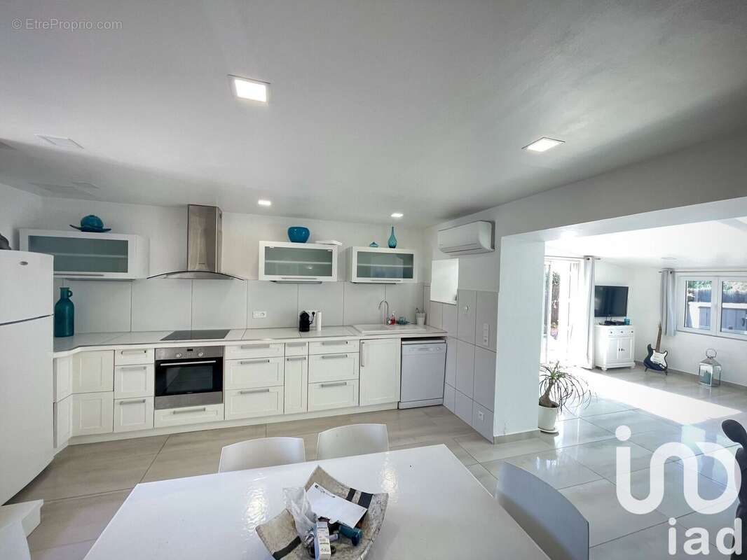 Photo 2 - Appartement à LA CROIX-VALMER