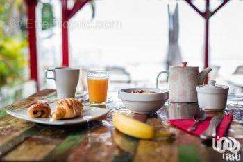 Photo 8 - Commerce à DESHAIES