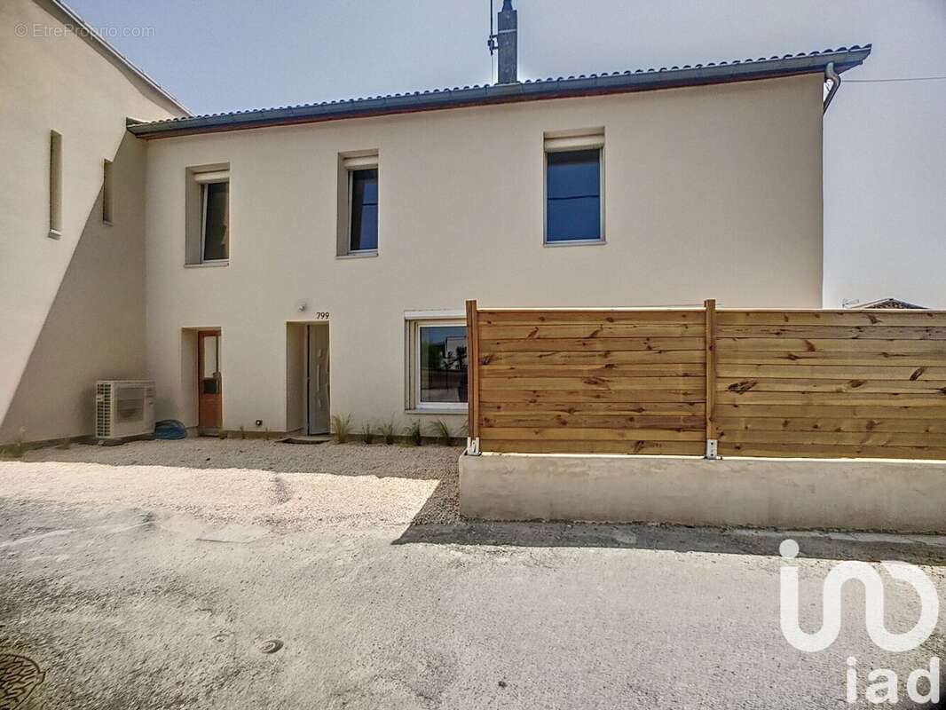 Photo 2 - Maison à TOURNON-SUR-RHONE