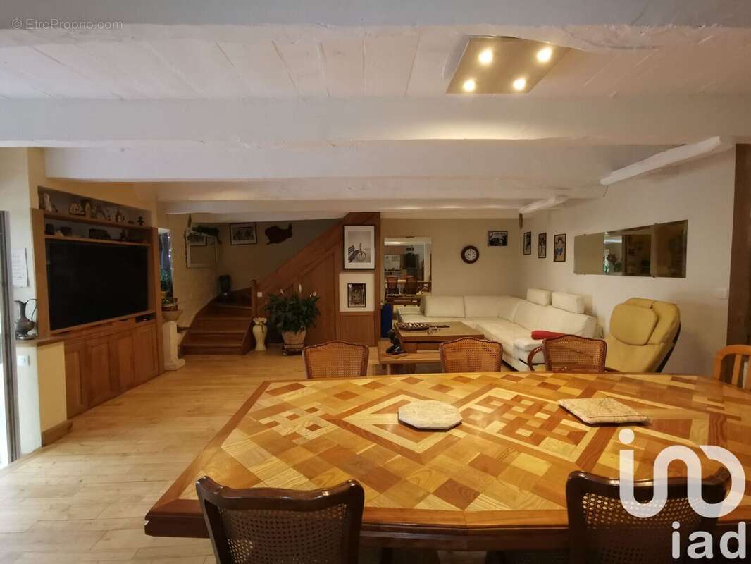 Photo 3 - Maison à CURVALLE