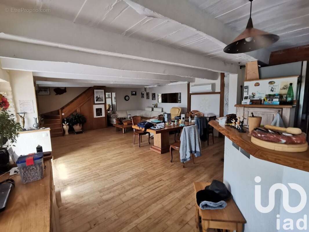 Photo 4 - Maison à CURVALLE