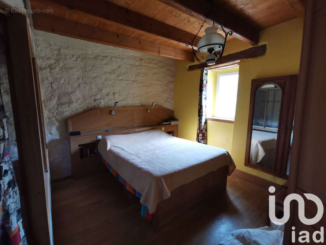 Photo 9 - Maison à CURVALLE