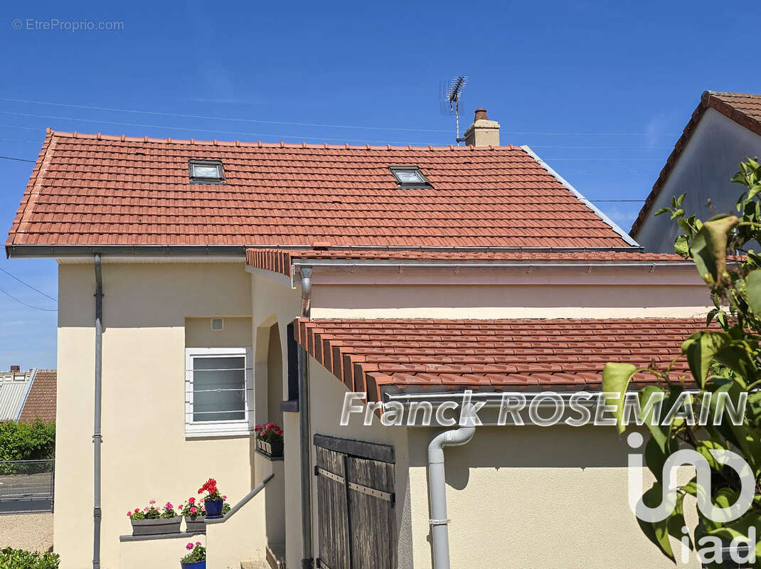 Photo 5 - Maison à MONTCEAU-LES-MINES