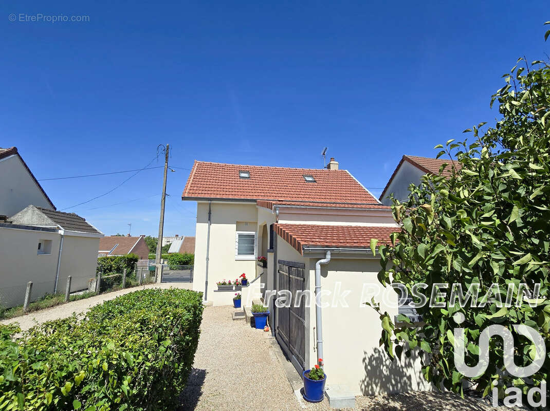 Photo 6 - Maison à MONTCEAU-LES-MINES