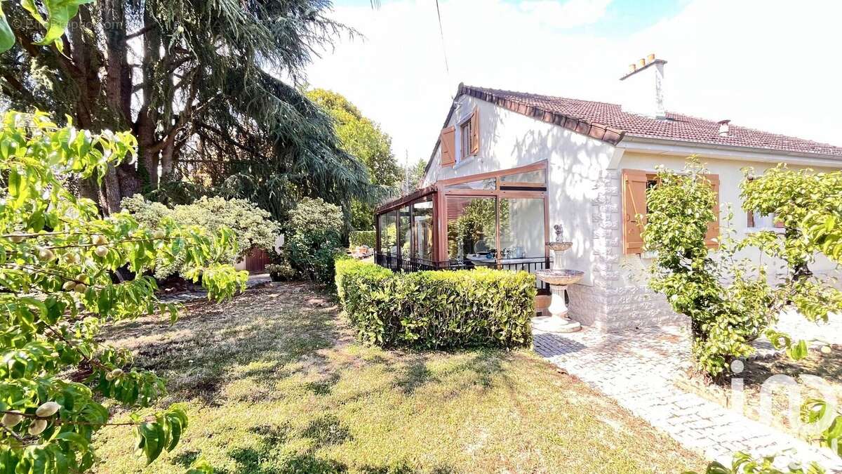 Photo 5 - Maison à BOURBON-LANCY