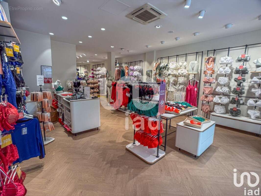 Photo 3 - Commerce à COULOMMIERS