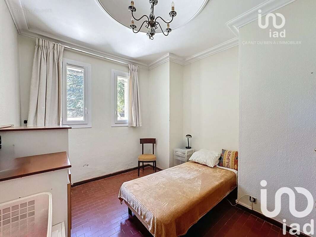 Photo 5 - Maison à SAINT-MITRE-LES-REMPARTS