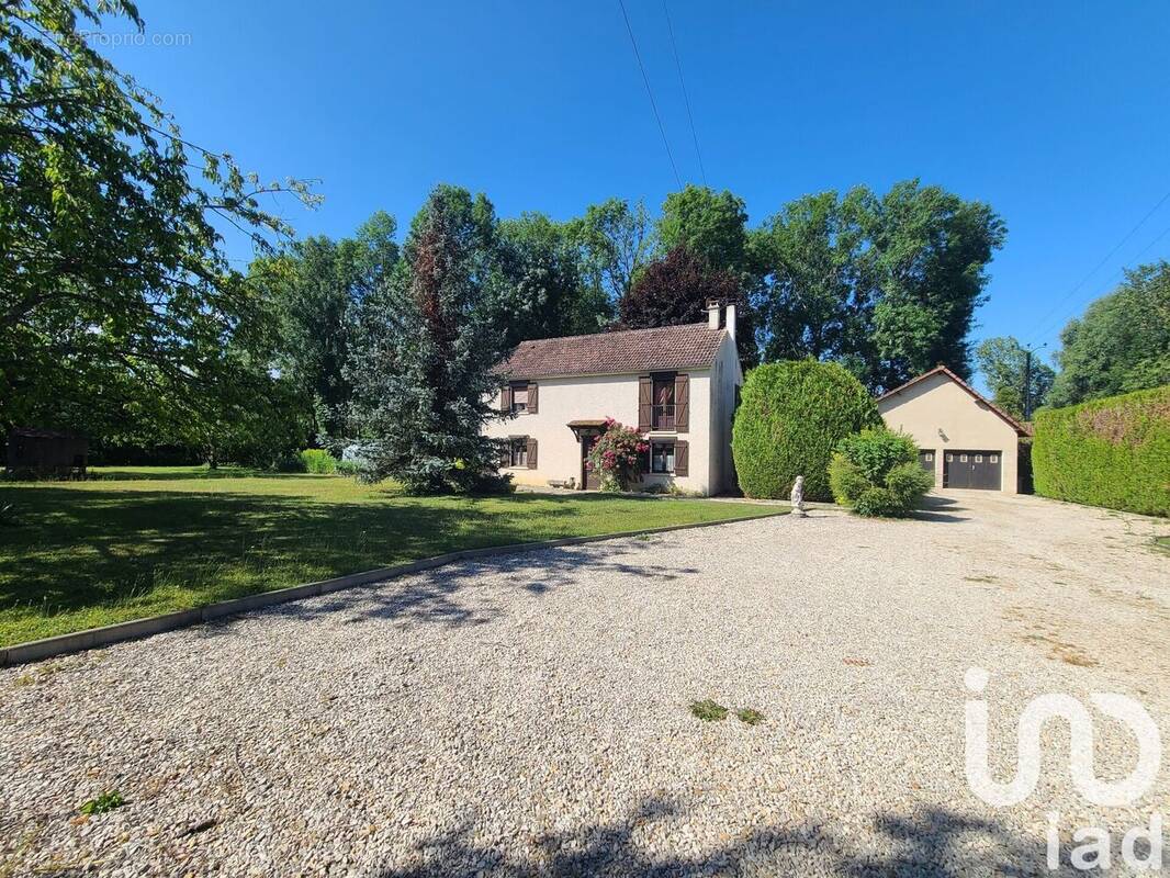 Photo 1 - Maison à VILLEMOIRON-EN-OTHE