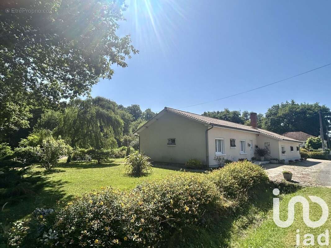 Photo 2 - Maison à SAINTE-COLOMBE