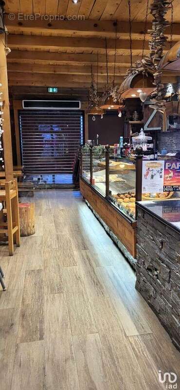 Photo 5 - Commerce à GERM