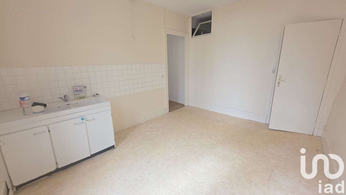 Photo 5 - Appartement à BARBEZIEUX-SAINT-HILAIRE