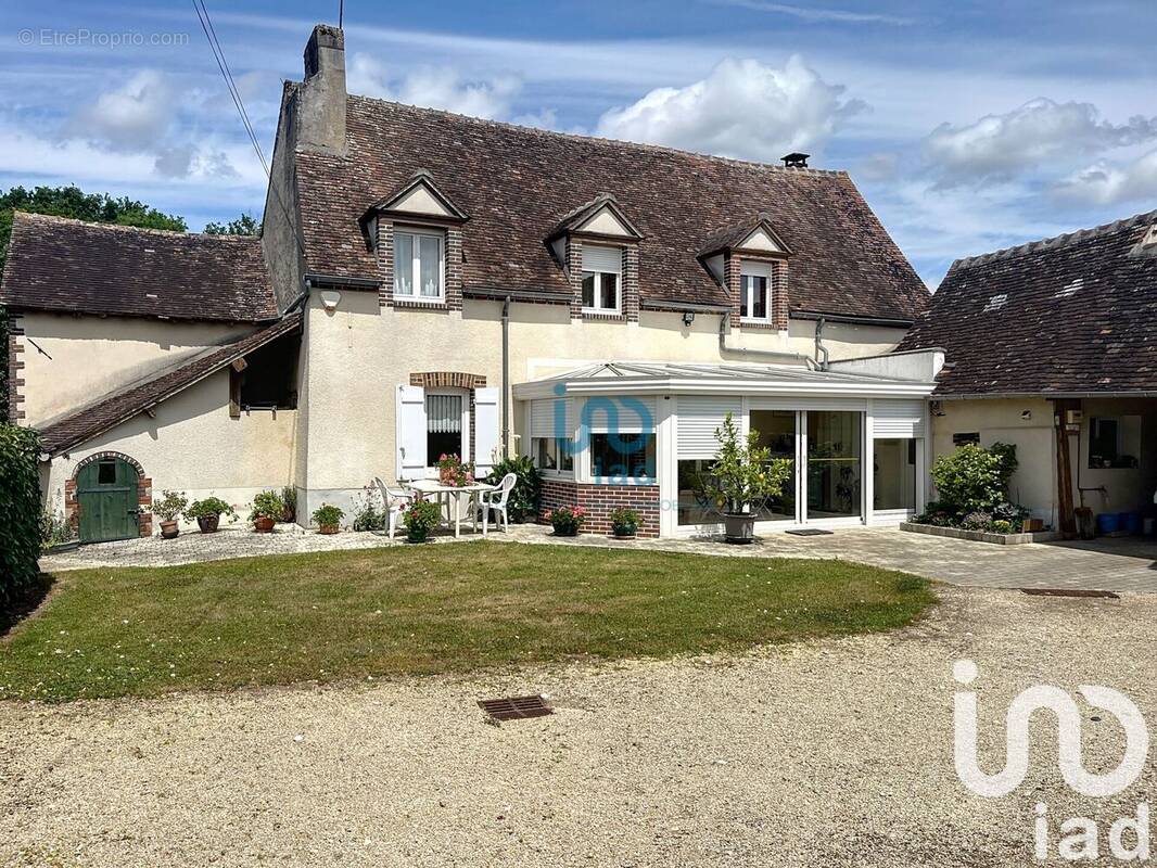 Photo 1 - Maison à SAINT-GERMAIN-DES-PRES