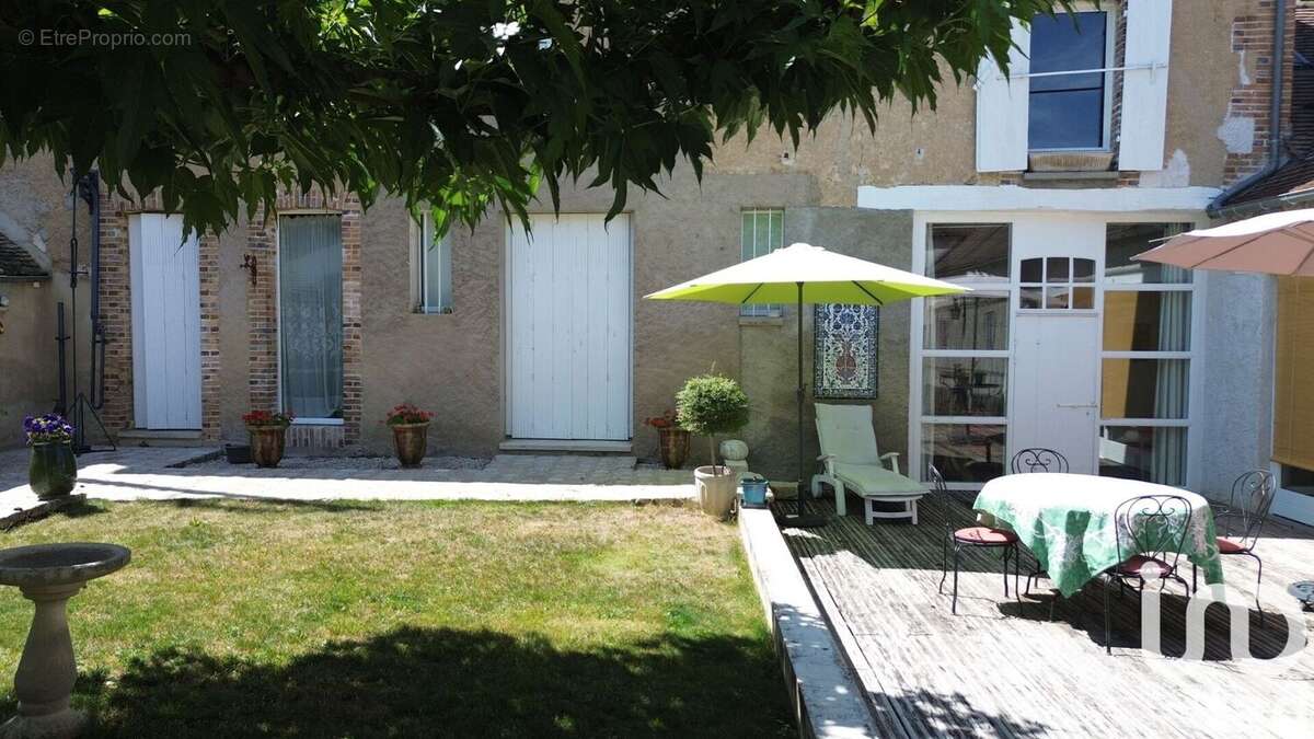 Photo 2 - Maison à CHAMPIGNY