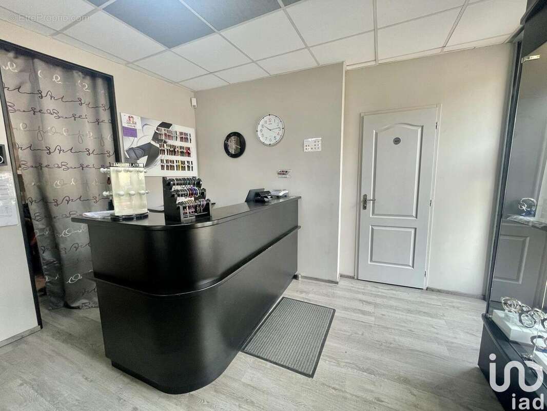 Photo 2 - Commerce à SAMATAN