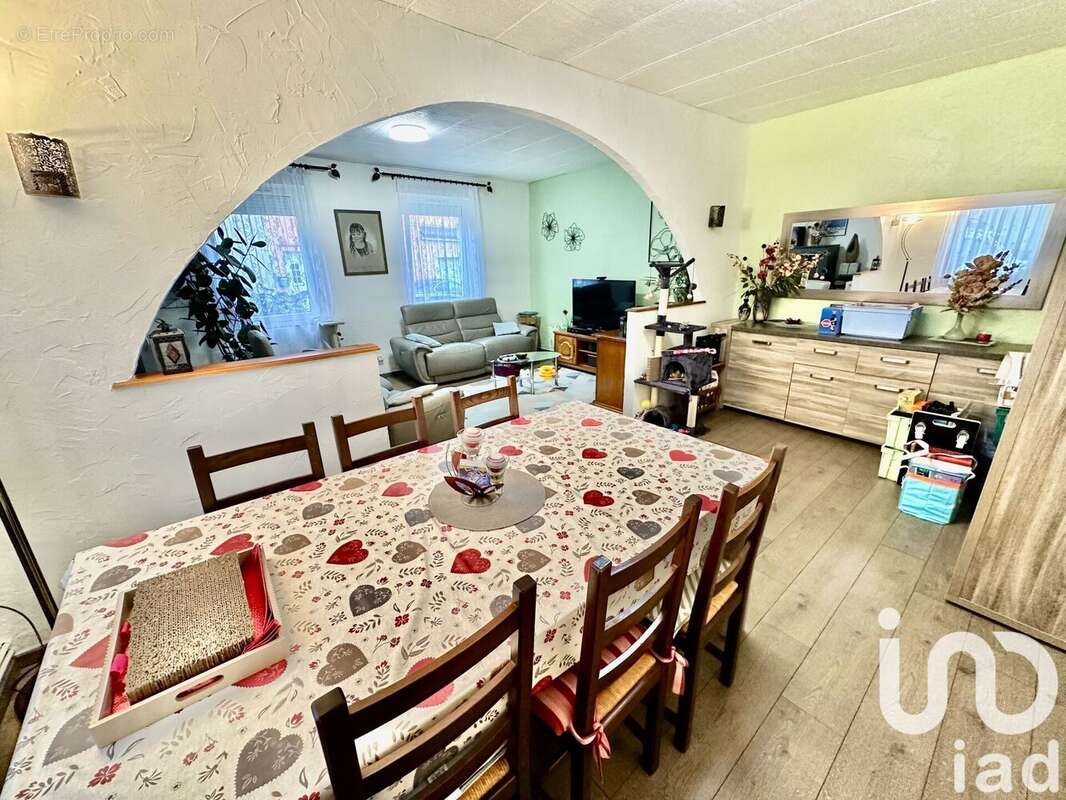 Photo 4 - Maison à SEREMANGE-ERZANGE