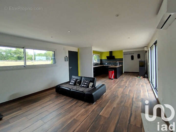 Photo 3 - Maison à CUZANCE