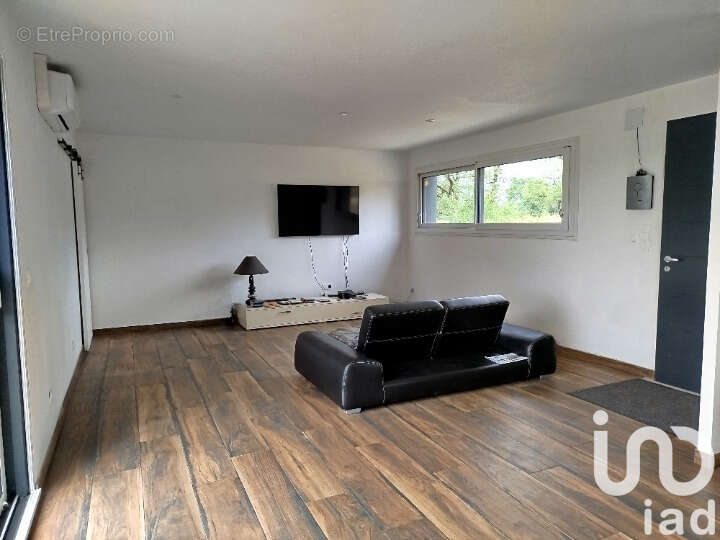 Photo 4 - Maison à CUZANCE