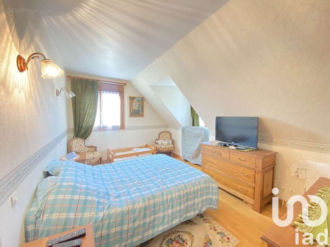 Photo 8 - Maison à COUBERT