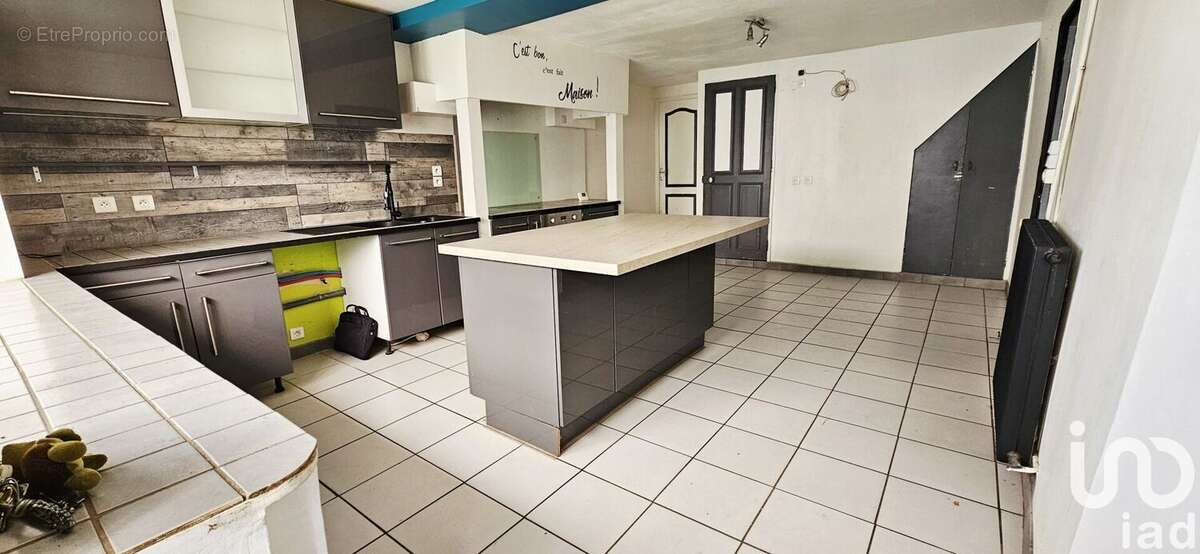 Photo 2 - Maison à CHEVANNES