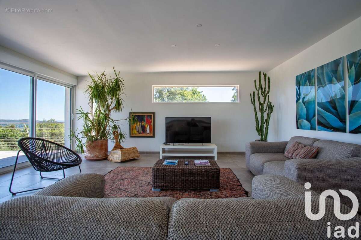 Photo 8 - Maison à ROCHEFORT-DU-GARD